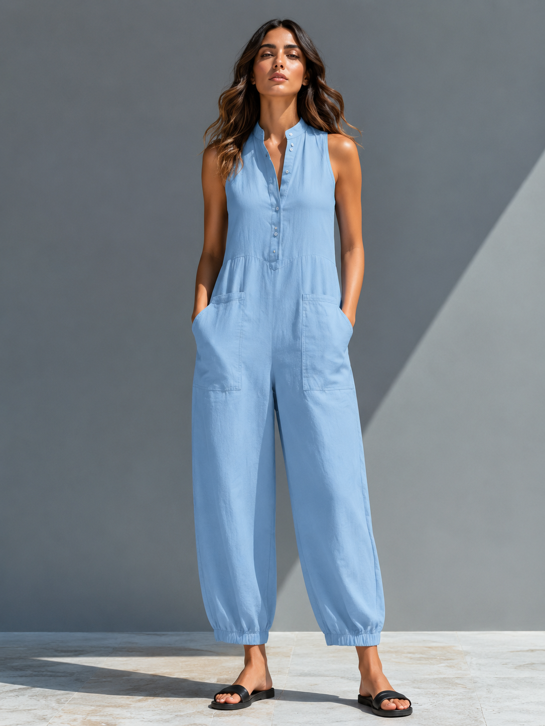 Livia | Body minimalista de lino sin mangas con cuello alto