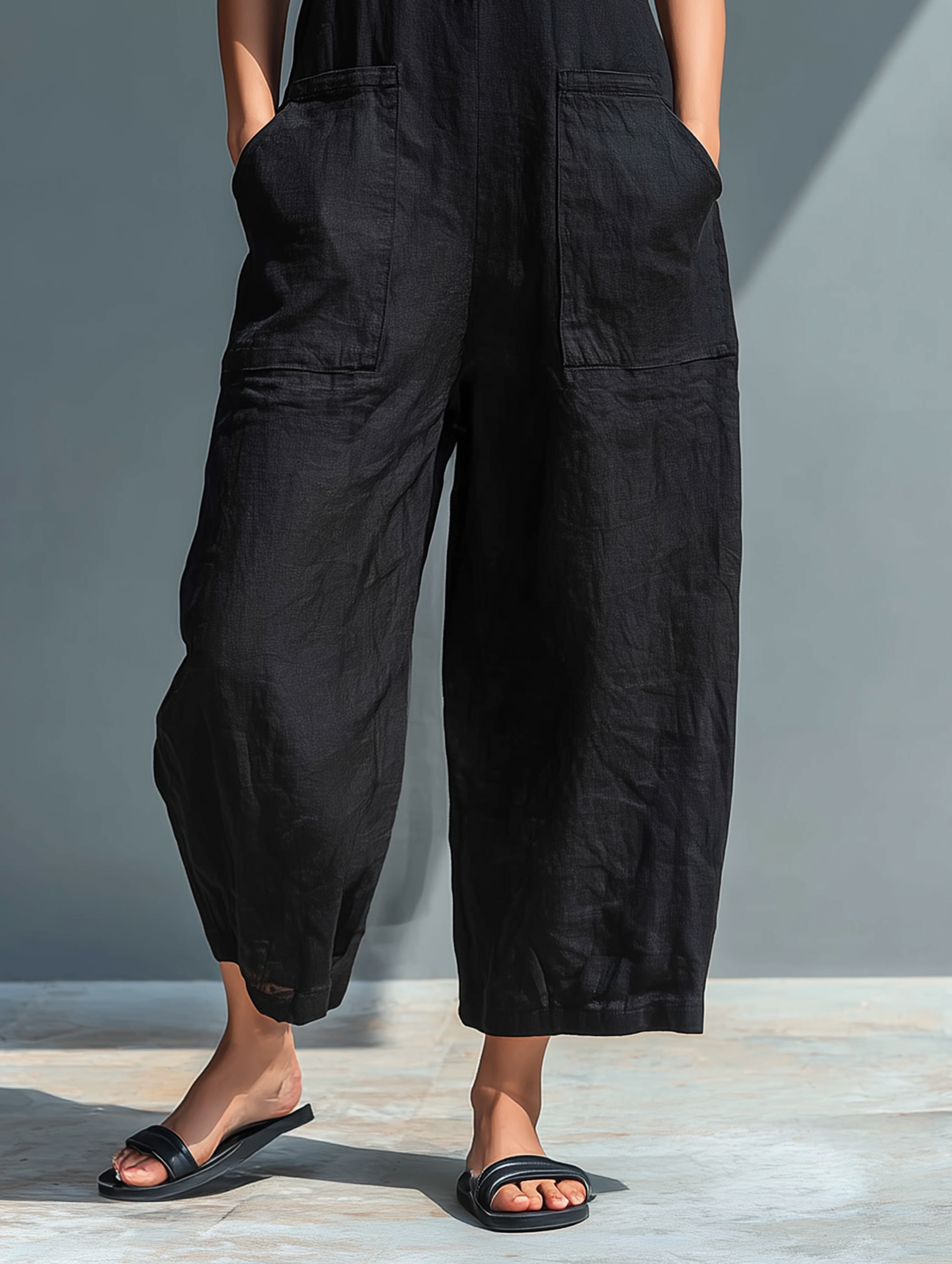 Livia | Body minimalista de lino sin mangas con cuello alto